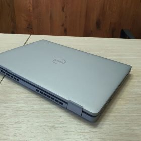 Dell Latitude 5411 i7-10810H - Laptop Văn Phòng Mạnh Mẽ dell latitude 5411 i7 10810h hinh3