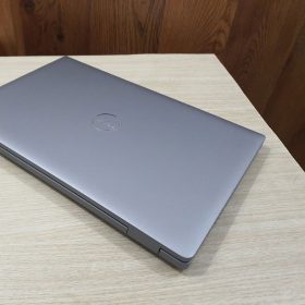 dell latitude 5520 i7 gen11 hinh4